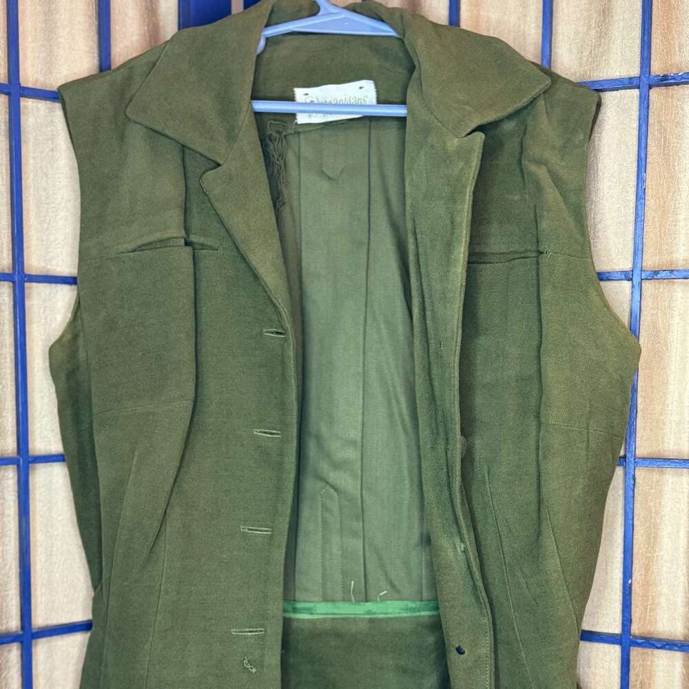 Vintage 1970s Green Velour Vest Shenanigans Sportswear Retro Sleeveless